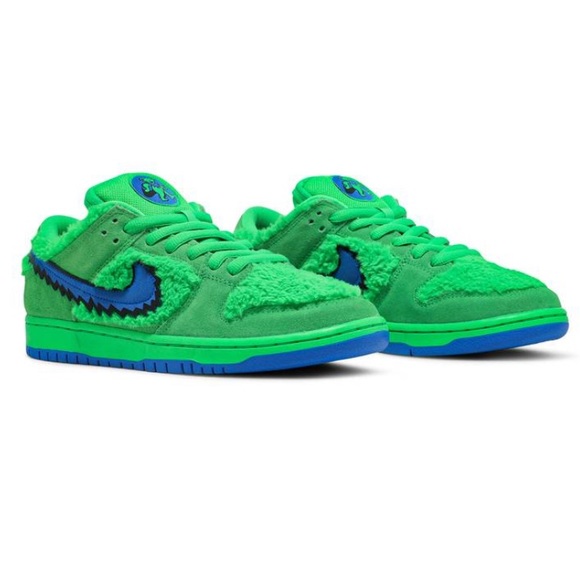 2020 NIKE SB GRATEFUL DEAD - GREEN COLOR-WAY SIZE 6 US MENS / 7.5 US WOMENS - Picture 1 of 11
